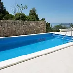 Mely Vakantiehuis Makarska